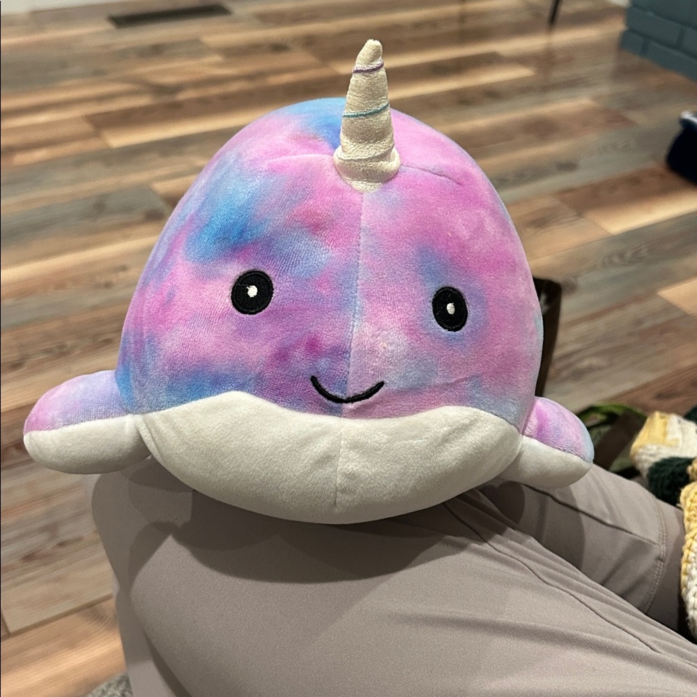 Hallie The Narwhal Squishmallow 8"